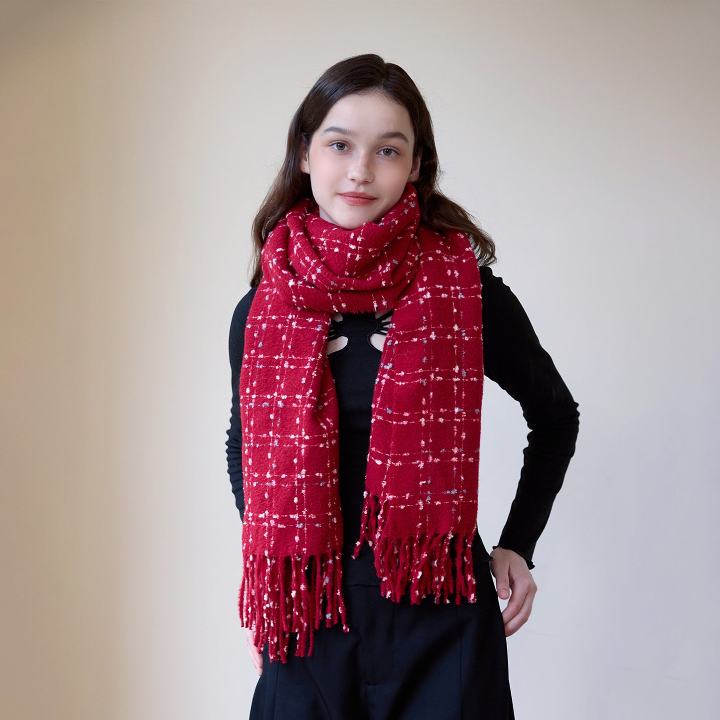 Chic Warm Plaid Scarf with Fringes for All Seasons