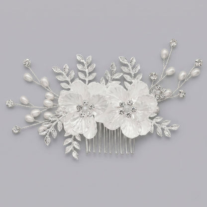 Exquisite Pearl and Crystal Flower Headpiece for Bridal Photoshoots