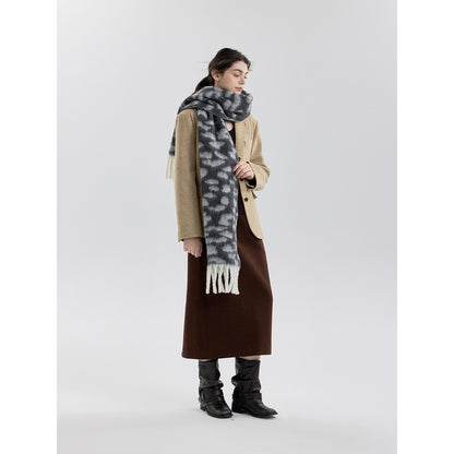 Trendy Vintage Leopard Print Fringe Scarf for Men and Women