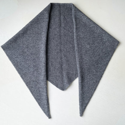 5% Cashmere Wool Knit Triangle Scarf Elegant Warm Shawl