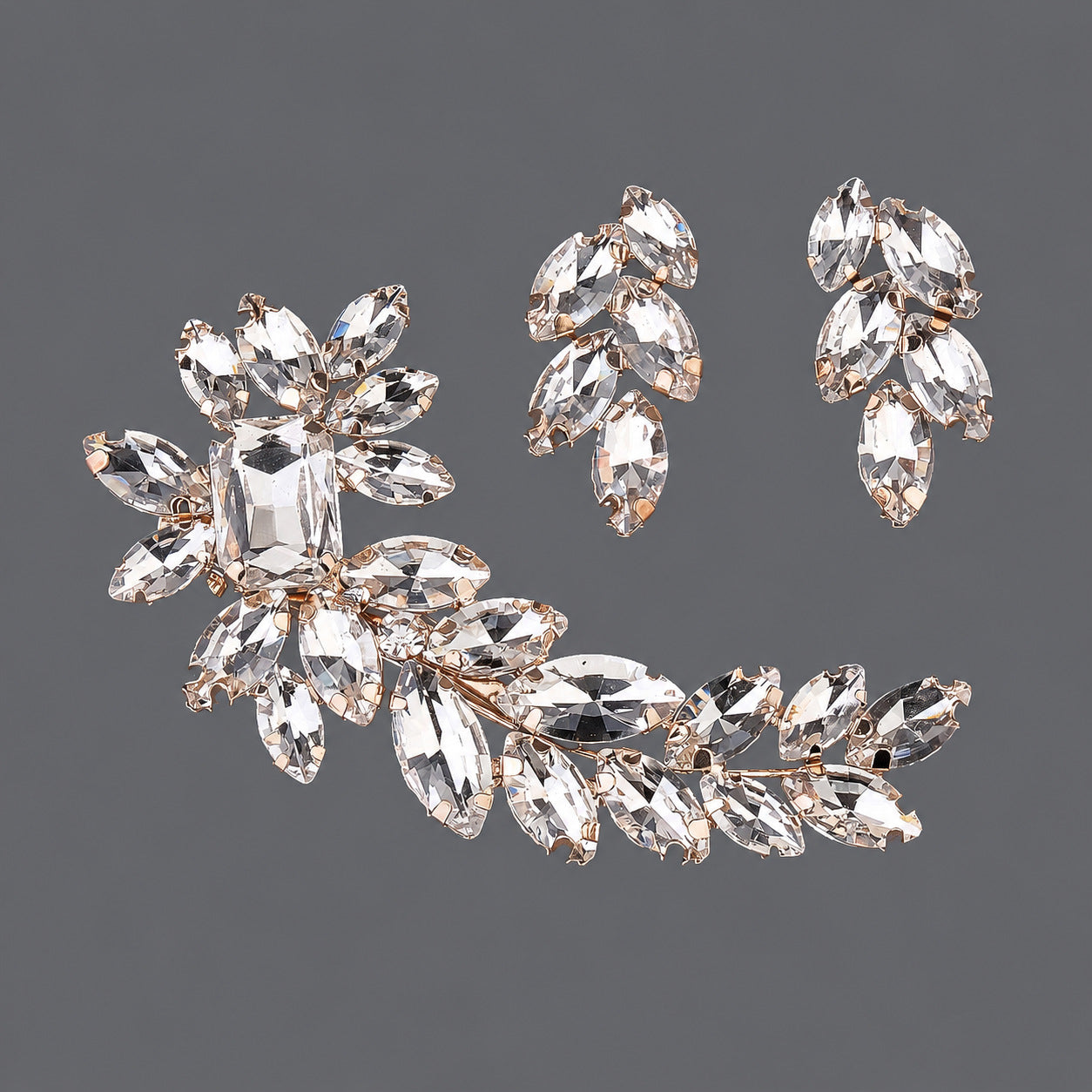 Elegant Floral Hair Clips with Pearl and Rhinestone Accents