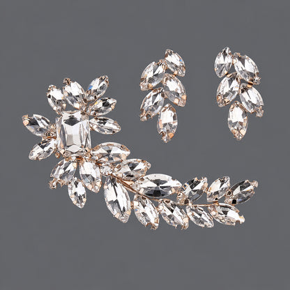 Elegant Floral Hair Clips with Pearl and Rhinestone Accents