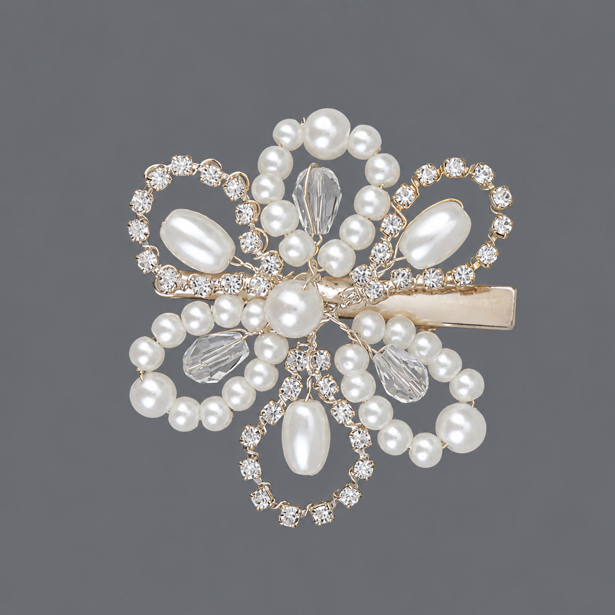 Elegant Floral Hair Clips with Pearl and Rhinestone Accents