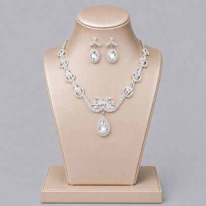 Elegant Crystal Jewelry Set with Necklace and Earrings for Parties