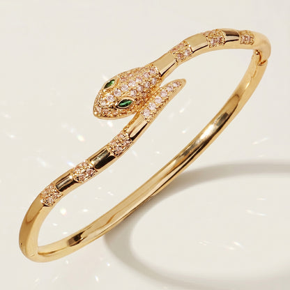High-End Zirconia Stone Bangle with Nail Design for Weddings and Parties