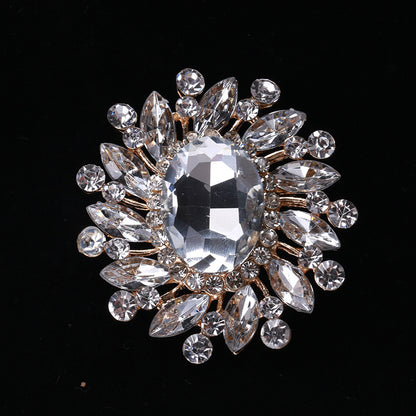 Creative Alloy Cat Brooch Crystal Glass Pin Fashion Accessory