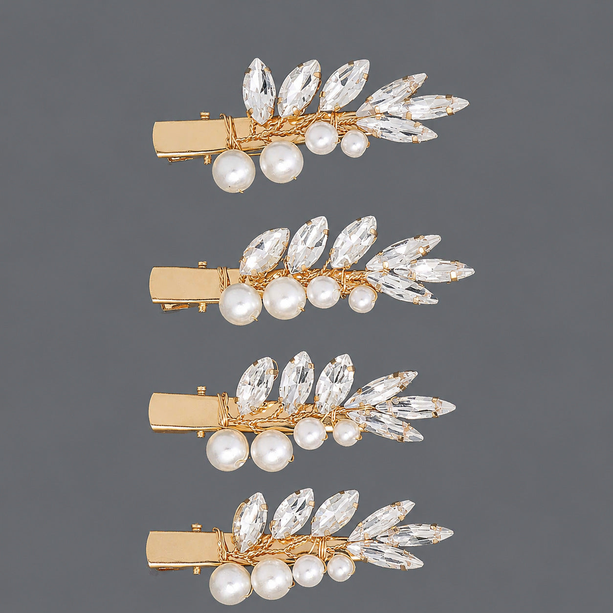 Elegant Floral Hair Clips with Pearl and Rhinestone Accents