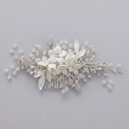 Exquisite Pearl and Crystal Flower Headpiece for Bridal Photoshoots