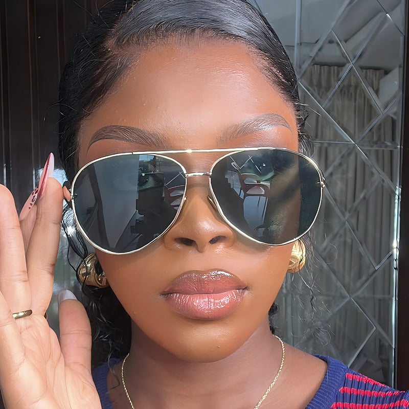 Trendy Full-Rim Metal Sunglasses for Men and Women